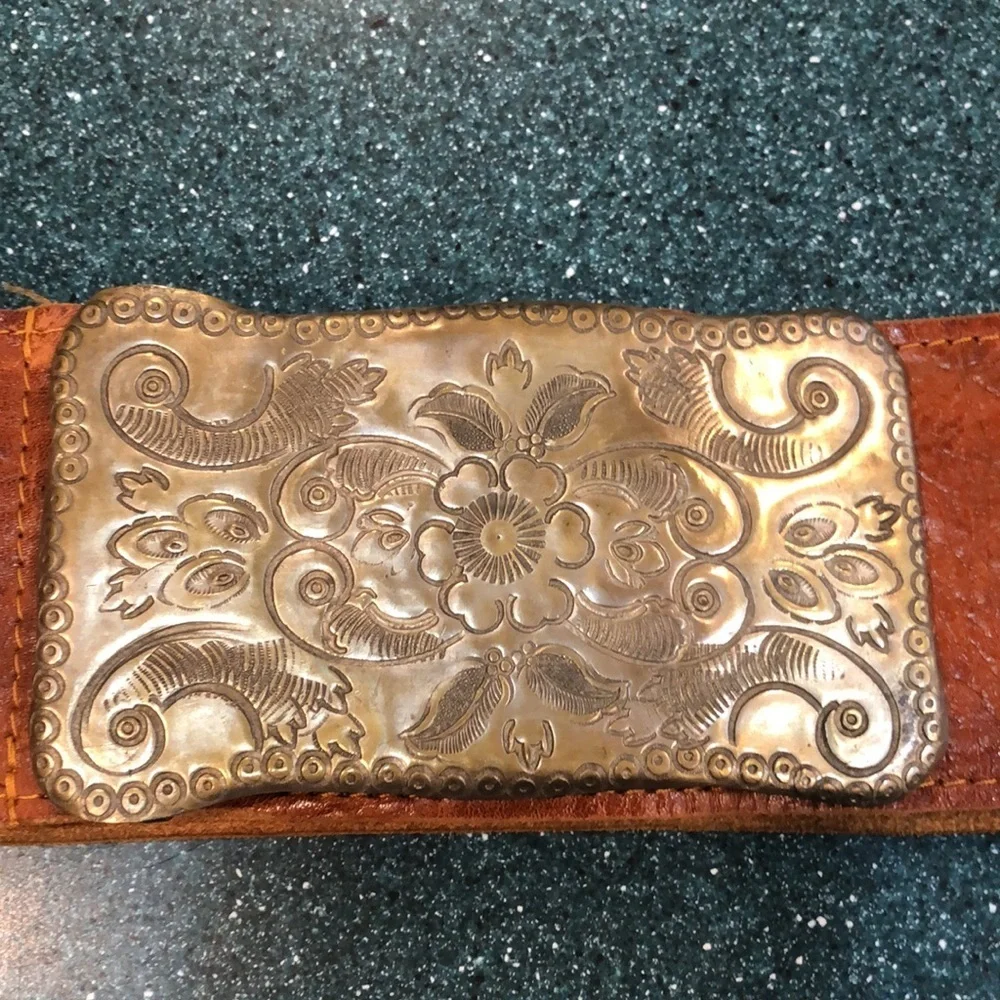 Women's Leather Belt Floral design